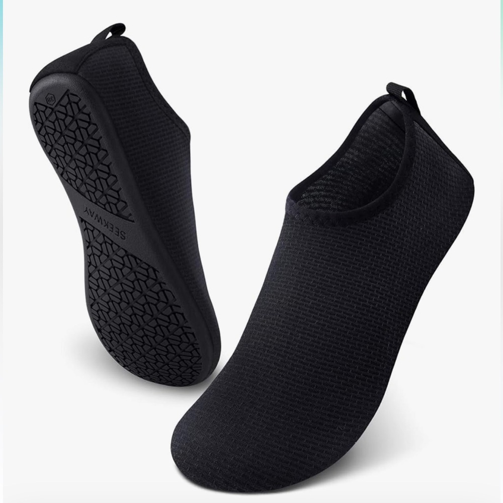 SEEKWAY Adult Water Shoes Quick-Dry Aqua Socks Barefoot Slip-on for Men or Women